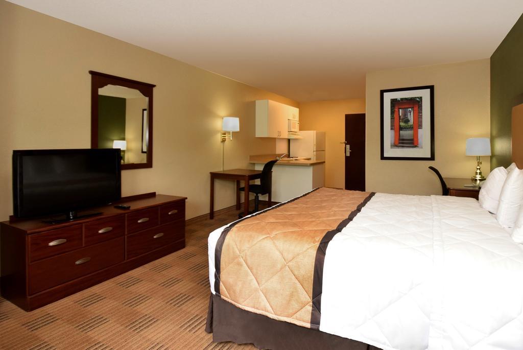 Extended Stay America Suites - Raleigh - Cary - Regency Parkway North Zewnętrze zdjęcie