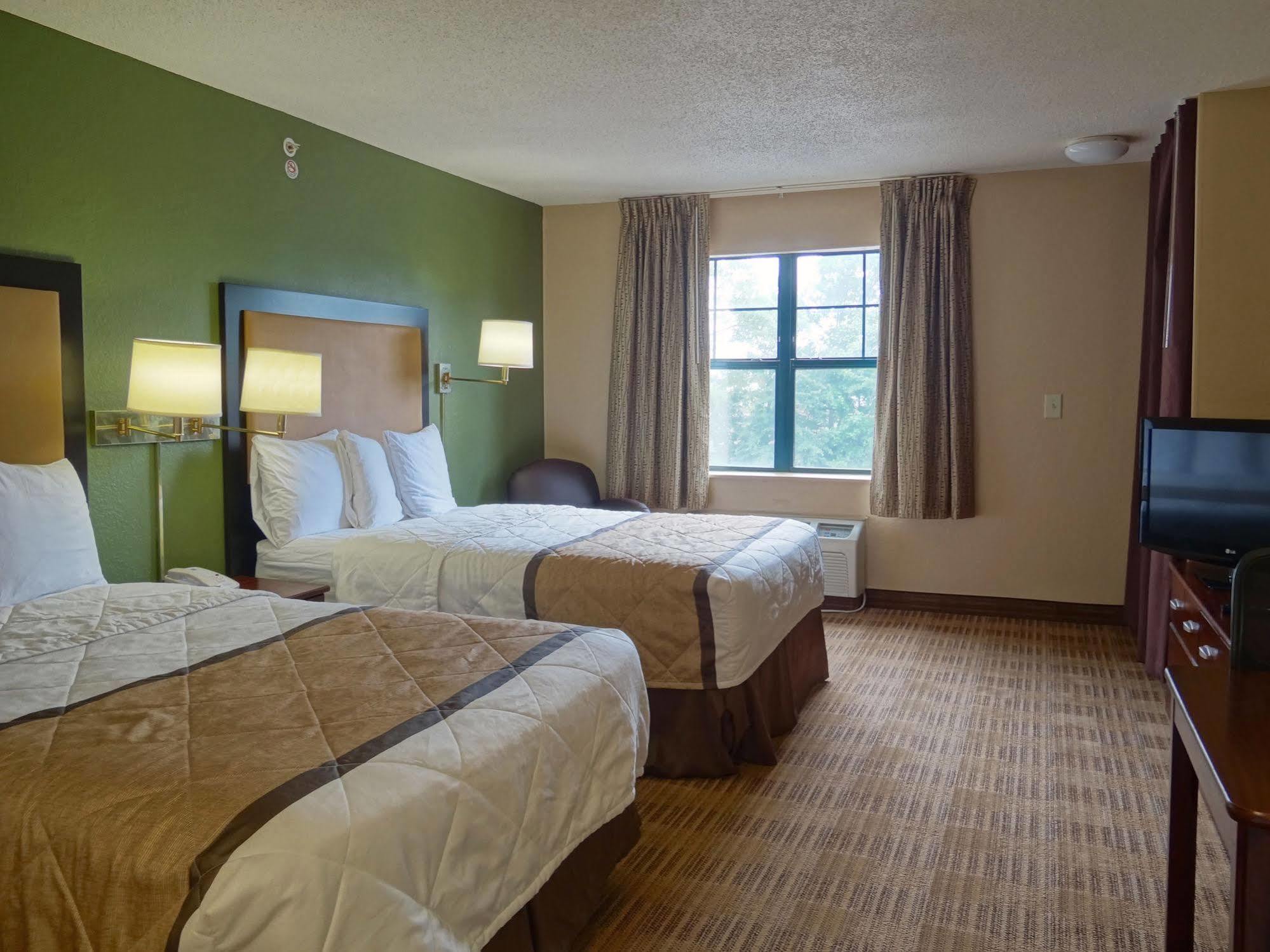 Extended Stay America Suites - Raleigh - Cary - Regency Parkway North Zewnętrze zdjęcie